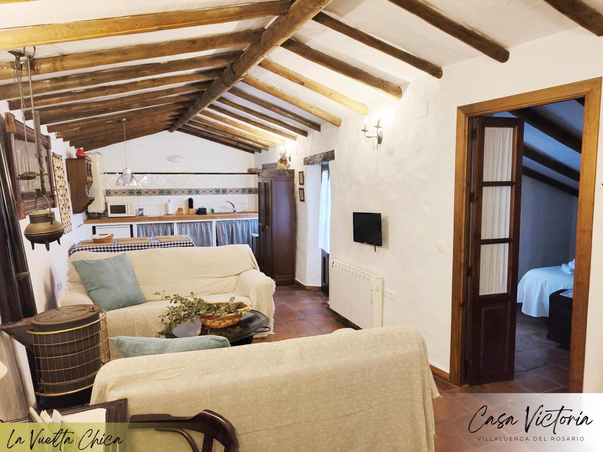 Maison d'hôtes Conjunto Rural Casa Victoria à Villaluenga Del Rosario Extérieur photo